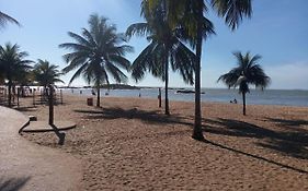 Apto Praia de Itapoã 2 qto c/ar